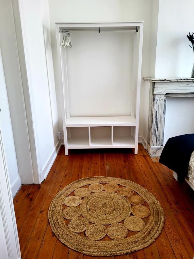 Brussels Bed & Blockchain Private Rooms With Shared Bathroom Etterbeek Exterior photo