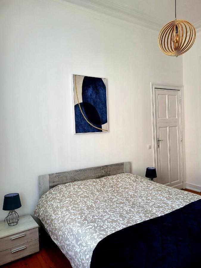 Brussels Bed & Blockchain Private Rooms With Shared Bathroom Etterbeek Exterior photo
