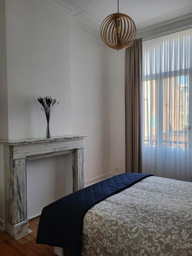 Brussels Bed & Blockchain Private Rooms With Shared Bathroom Etterbeek Exterior photo