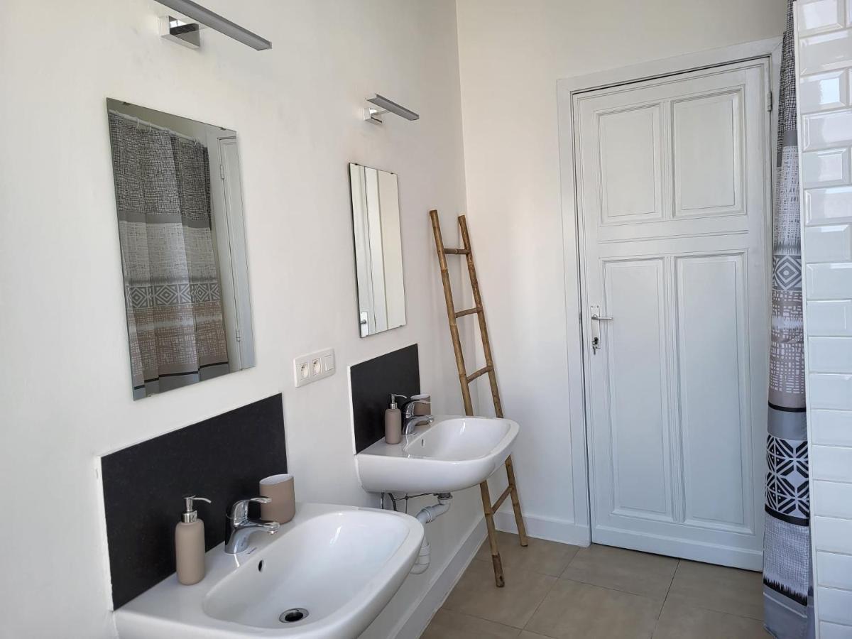 Brussels Bed & Blockchain Private Rooms With Shared Bathroom Etterbeek Exterior photo